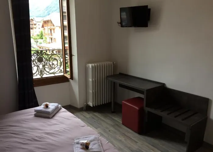 L'eterlou Hotel *